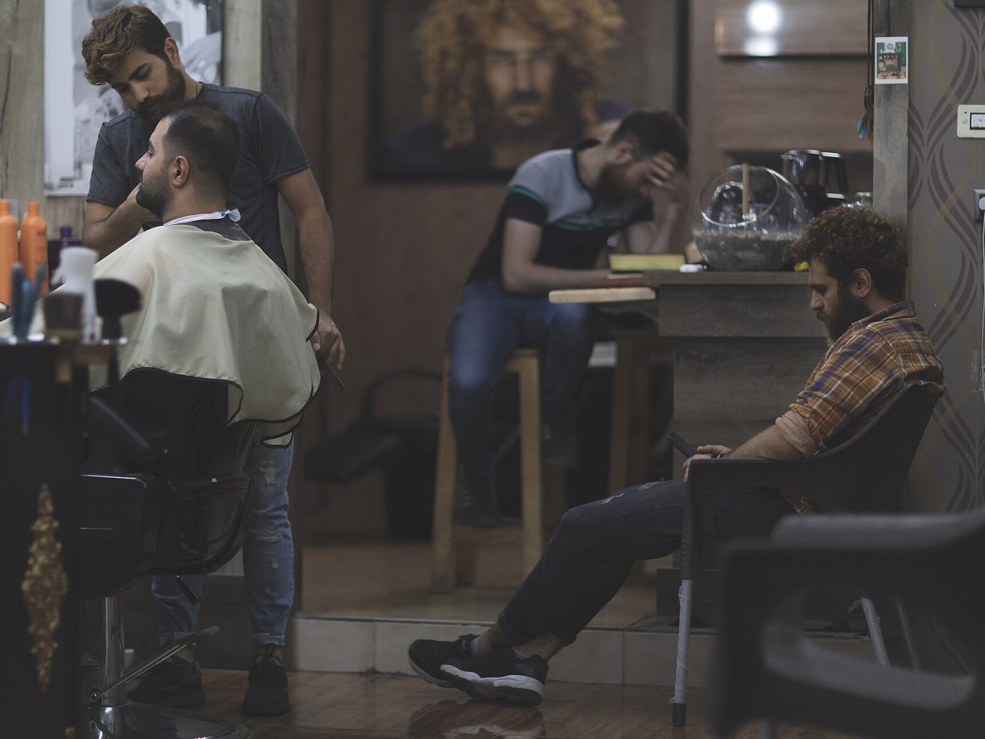 Inside Salon Damolaris